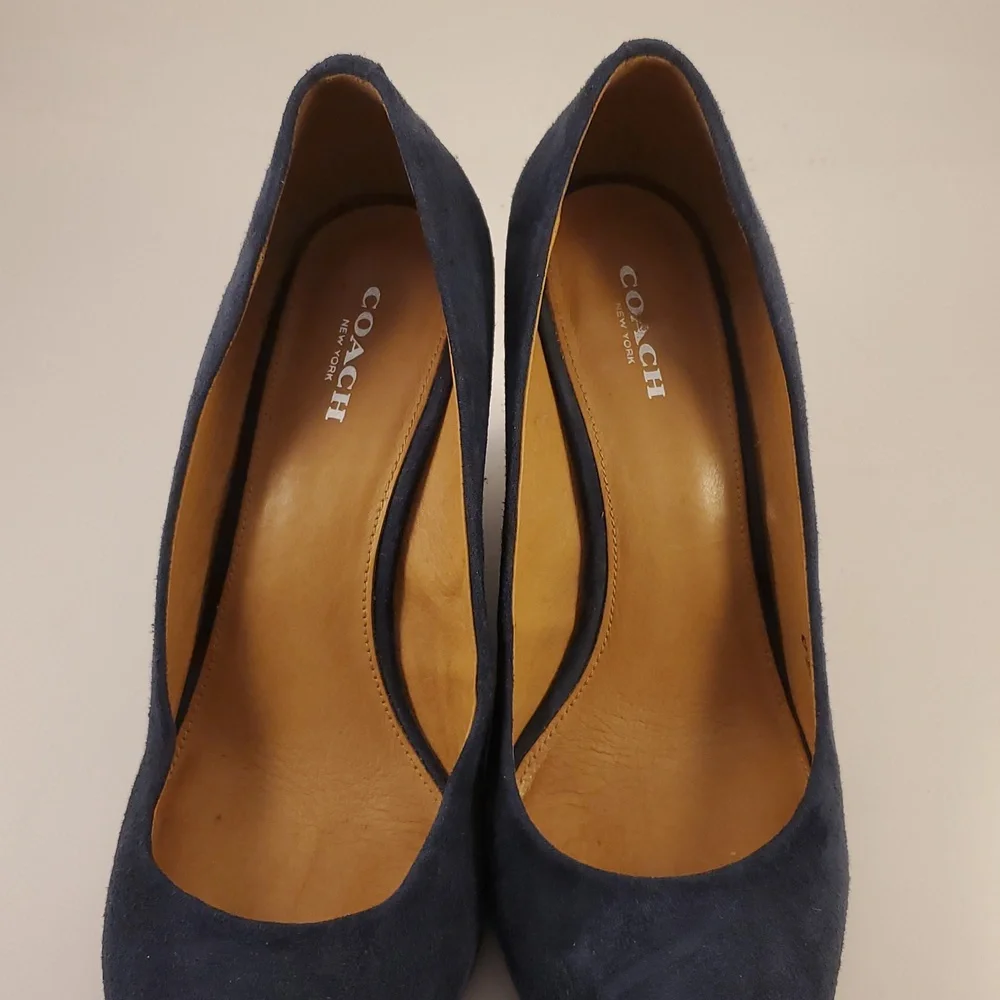 Coach Women's Blue Suede Pumps Size 8 1/2 Style Rileigh - Picture 8 of 11